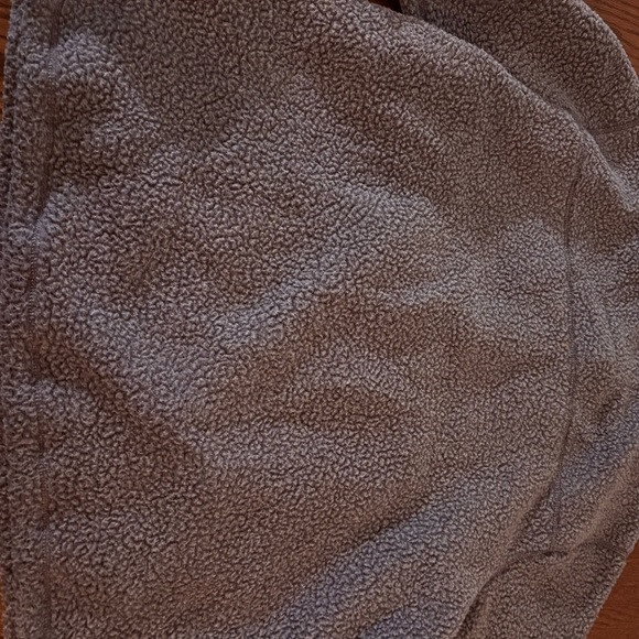 Carhartt Heather Gray Sherpa Pullover - Picture 3 of 5